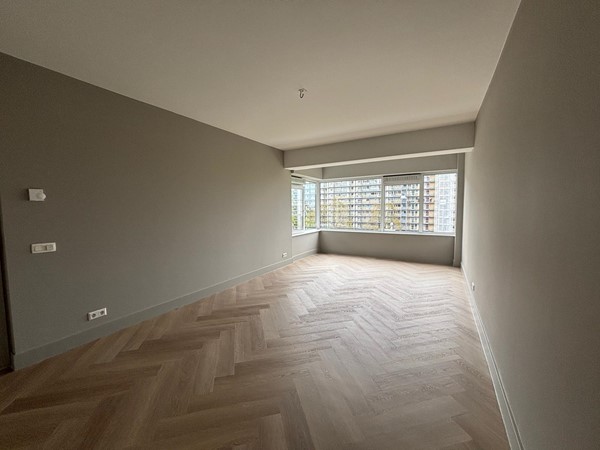 Medium property photo - Kruiskade, 3012 EG Rotterdam